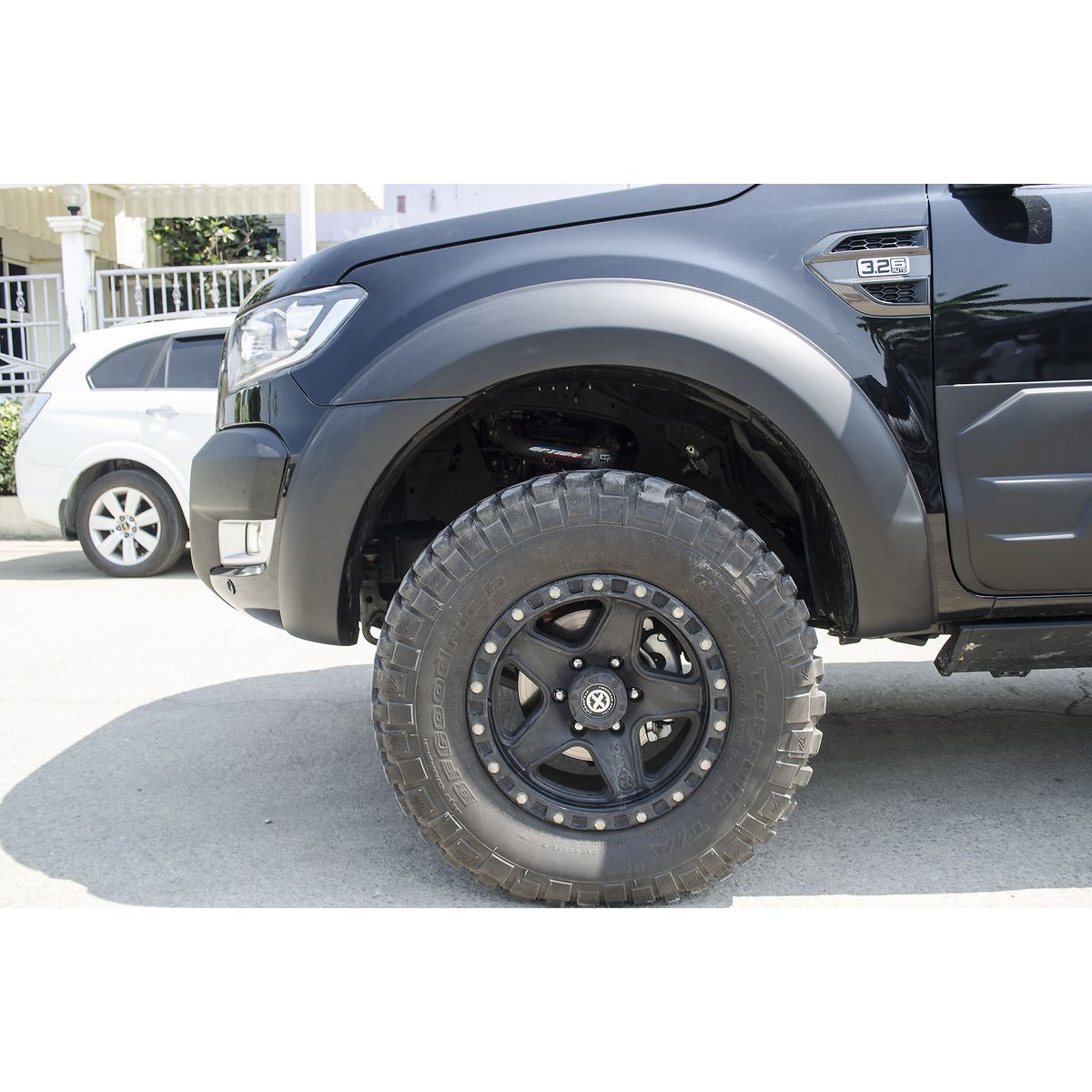 Drivetech 4x4 Flare Kit (6 Inch) Smooth - DTFK-FOR0360E