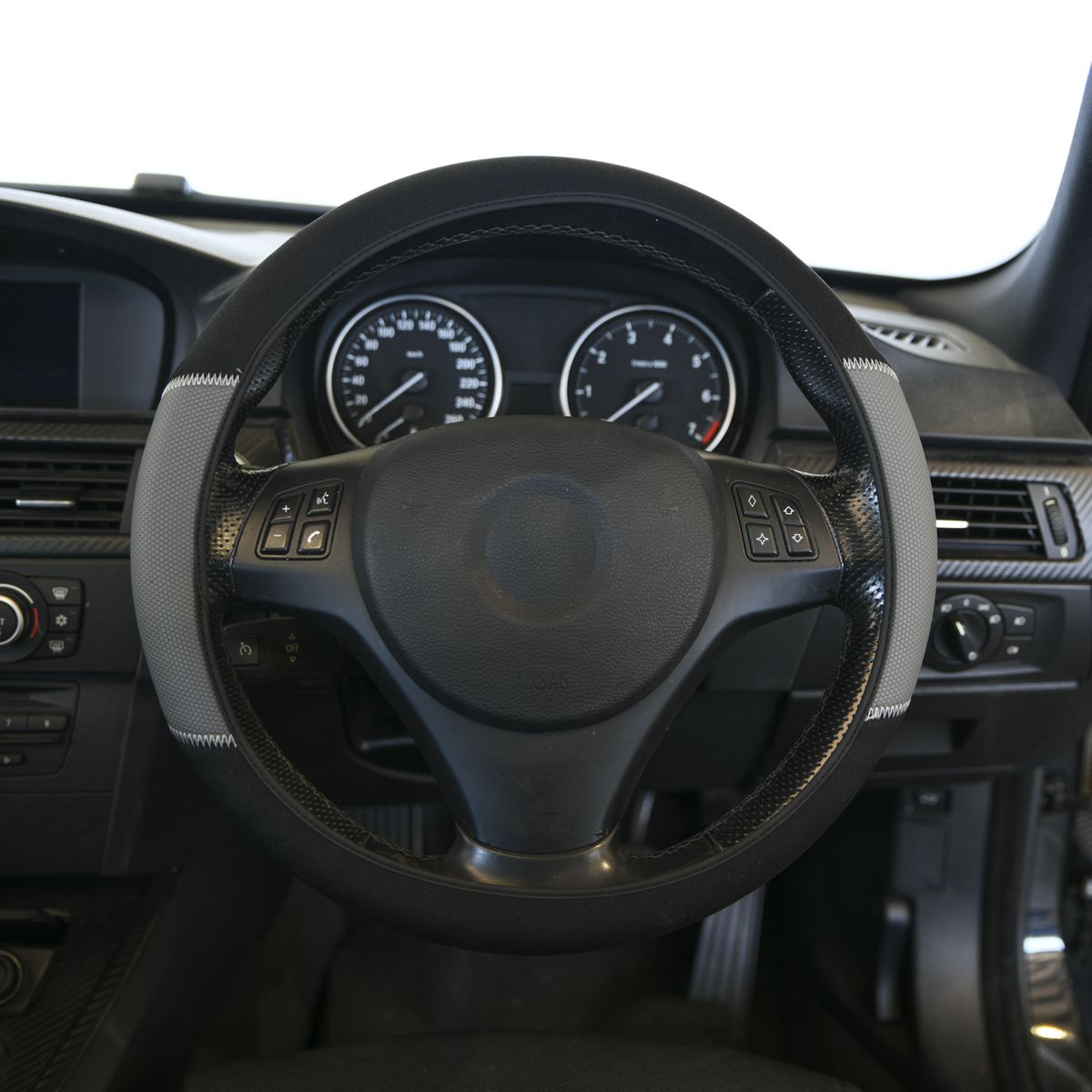 Gear Up Steering Wheel Cover Extreme Wetsuit Black And Grey