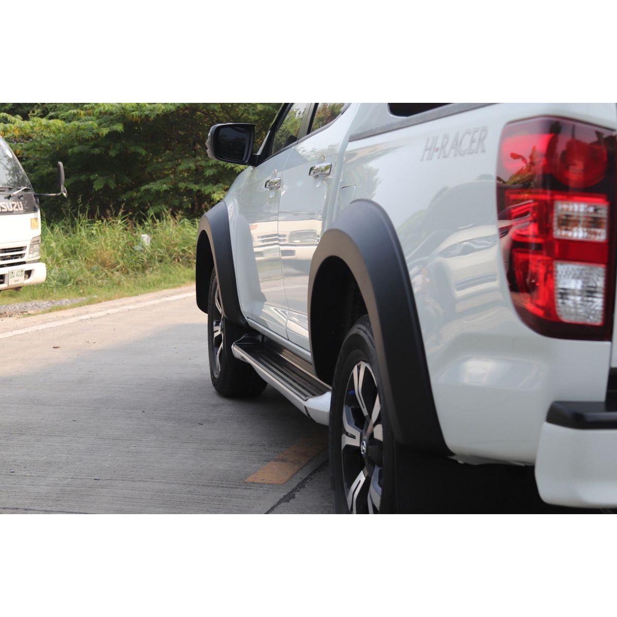 Drivetech 4x4 Fender Flare Kit 6 Inch Smooth Finish New BT50 2021-On D/C - DTFK-MAZ0360E