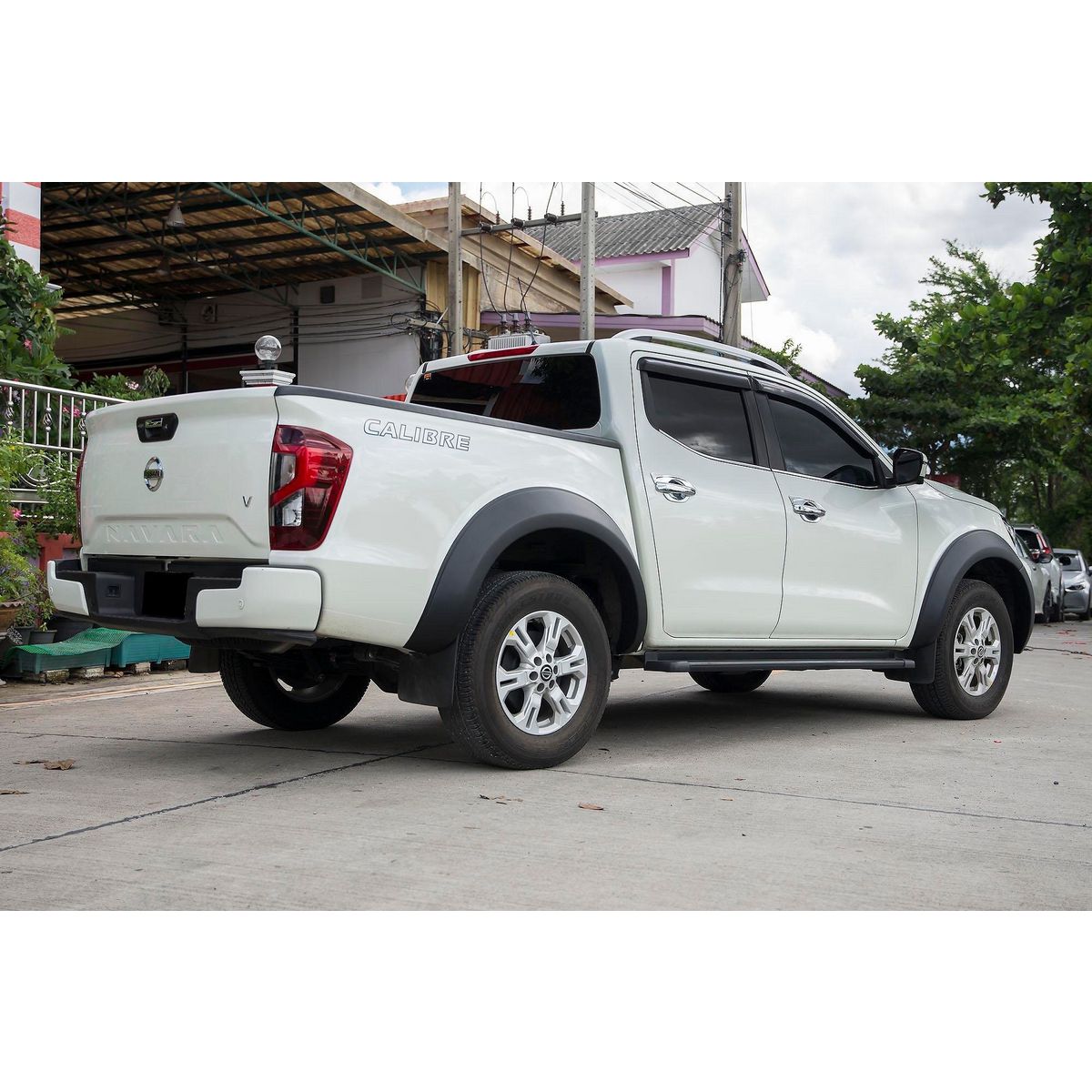 Drivetech 4x4 Fender Flare Kit 6 Inch Smooth Finish NP300 2021-On D/C - DTFK-NIS0260E