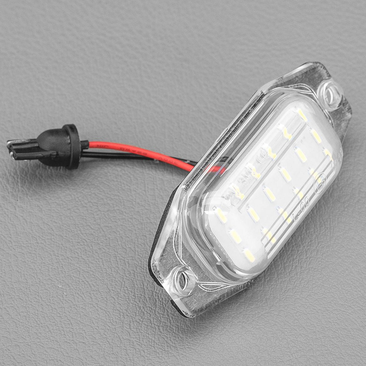 Stedi LED License Plate Light Assembly Suits Toyota Landcruiser - LEDCONV-TOY781LCNS