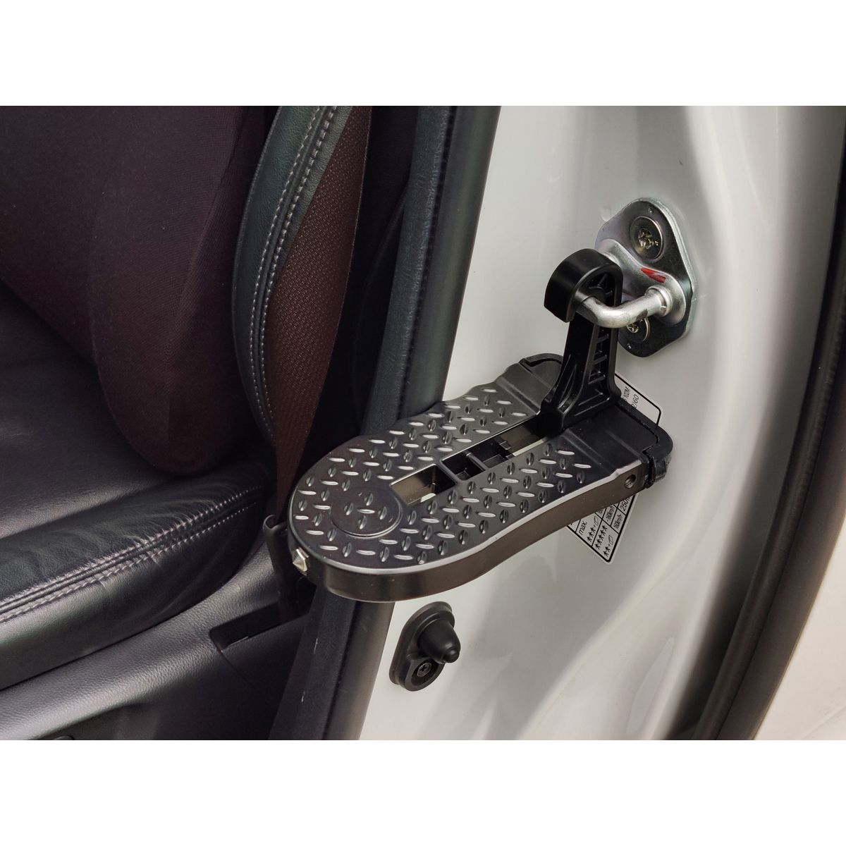 Maxi Trac Vehicle Door Step - MT-RSTP