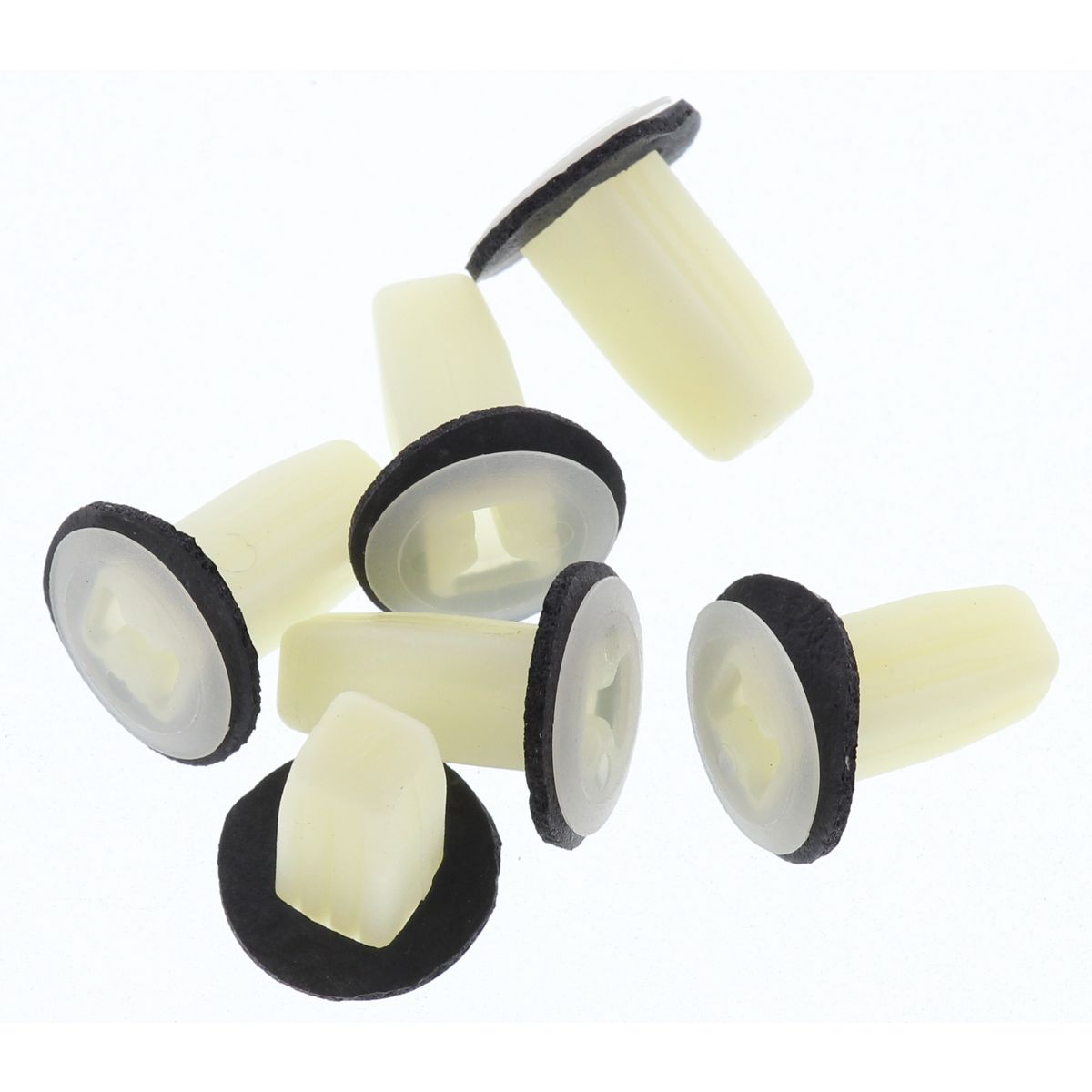 Champion Screw Grommet  Clear Len: 18mm Hole: 7mm Head: 13mm - TF98